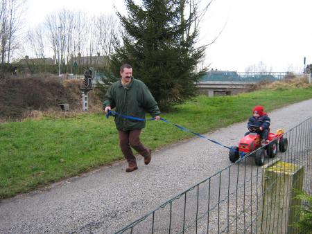 le dimanche Raynald et sa famille sont venus, quelle maison!...