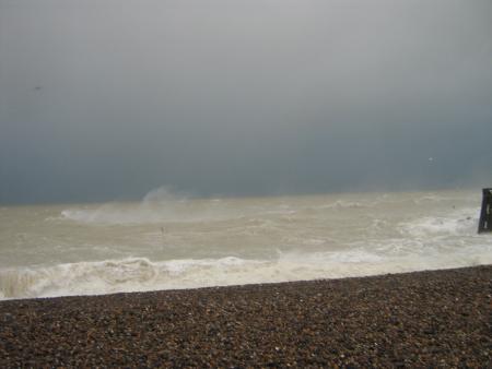 petite temp�te � Dieppe, cela doit �tre comme �a aujourd'hui...