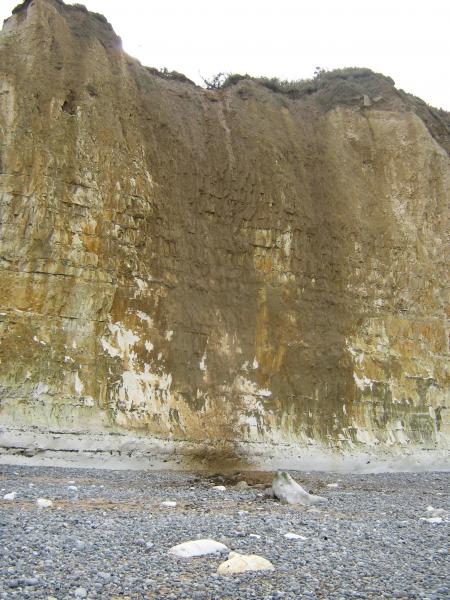 gros d�g�ts sur nos falaises, encore un bout en moins.