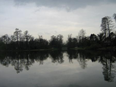 pour la journ�e de la femme.  bisous � tous nous partons pour le lac � ce soir.