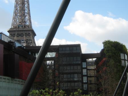 le mur recouvert de v�g�tation 