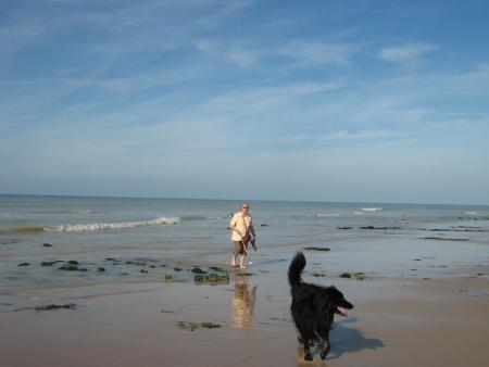 nous viendrons vous voir demain. ils ont lach�s Mamiemyope et la voil� d�j� en ballade