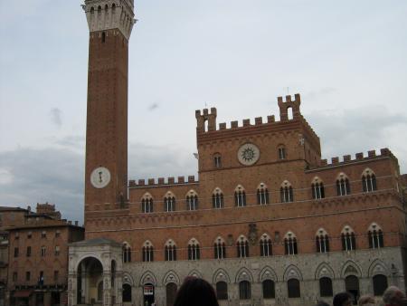 la mairie de Sienne.