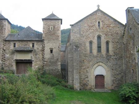 toujours l'abbaye de Bonneconte, �glise et une partie des b�timents