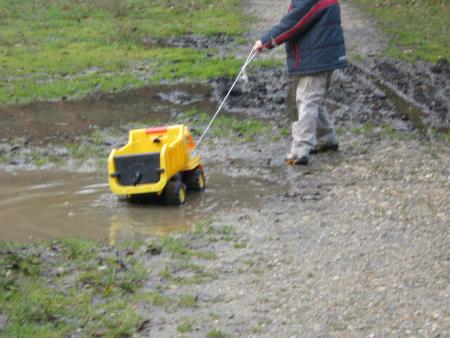 Ben!! voyons, tout comme moi, il aime bien faire des b�tises...