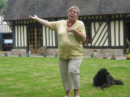 Mon Dieu!! je pr�f�re pas regarder.. Jeanne ma Marraine...