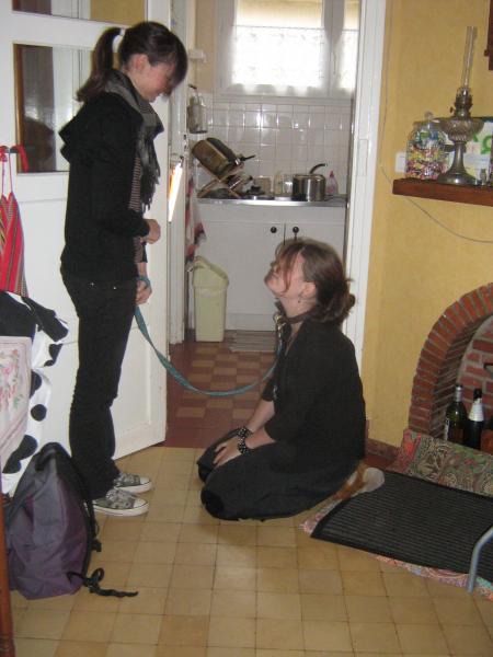 toujourd nos 2 fofolles, elles jouent