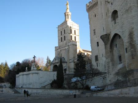 la Cath�drale pr�s du Palais des Papes