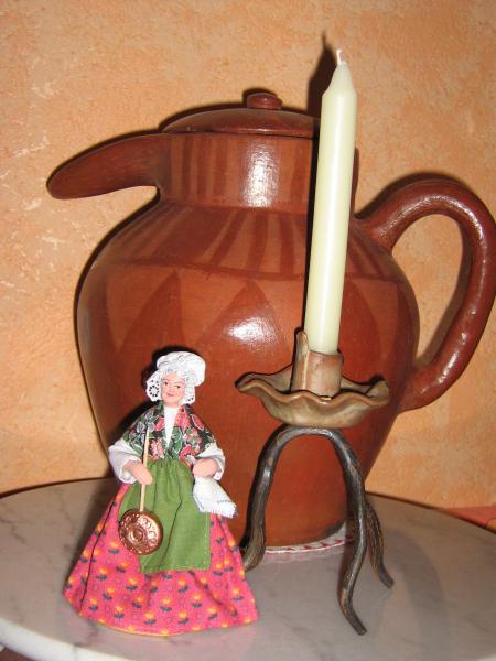 Mamiemyope dans quelques ann�es, hi! hi! ...... santon de Provence.